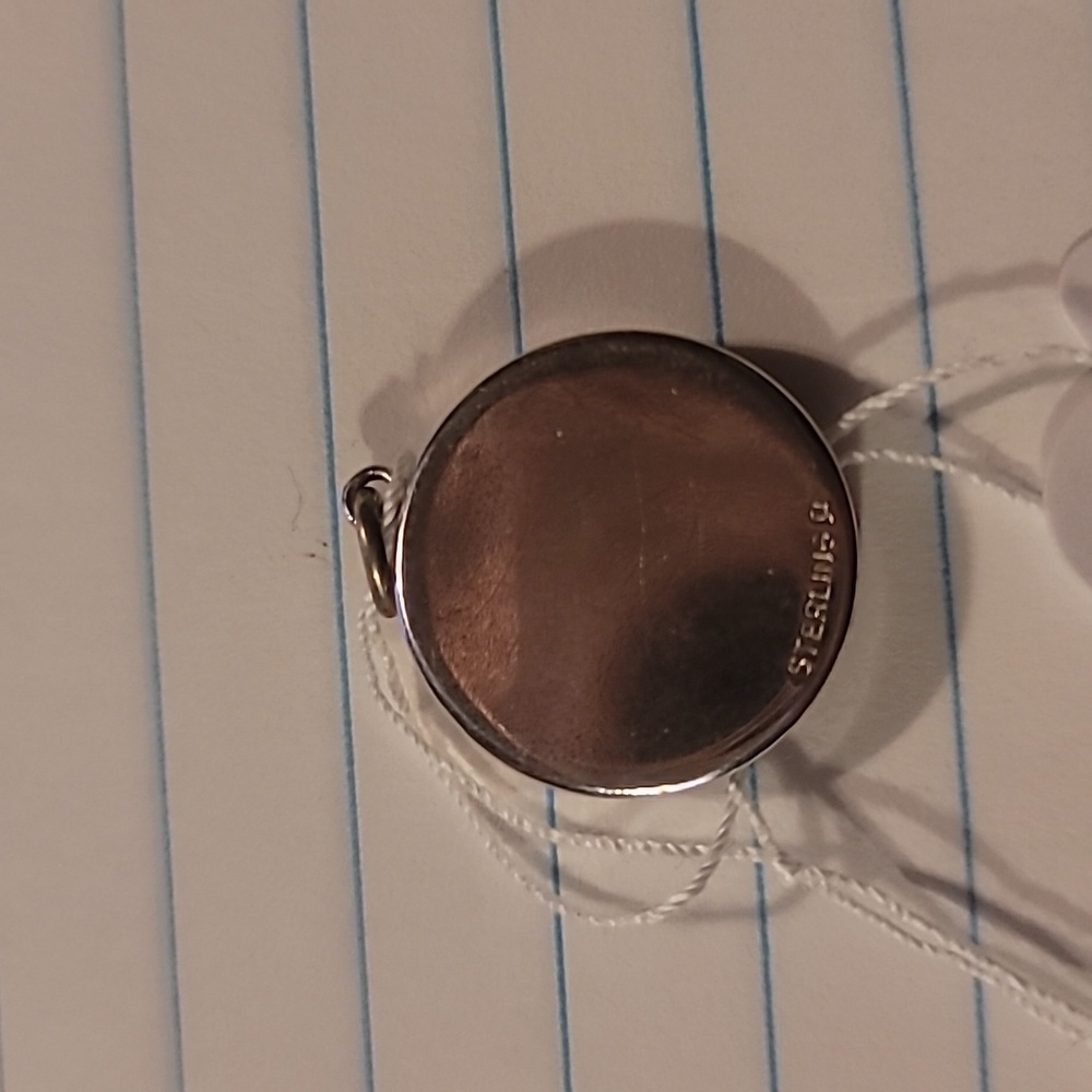 Vintage Sterling Silver Round Sliding Photo Locket Pendant – Keepsake - Picture 7 of 10